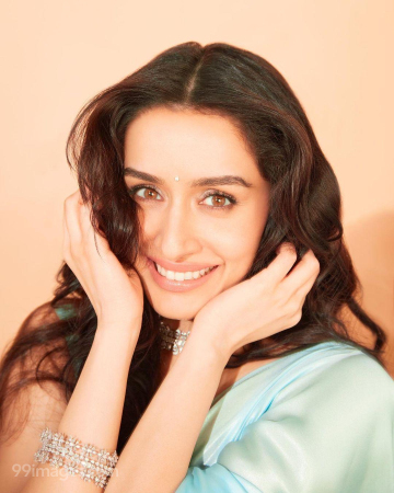 Shraddha Kapoor Beautiful HD Photos & Mobile Wallpapers HD (Android/iPhone) (1080p)