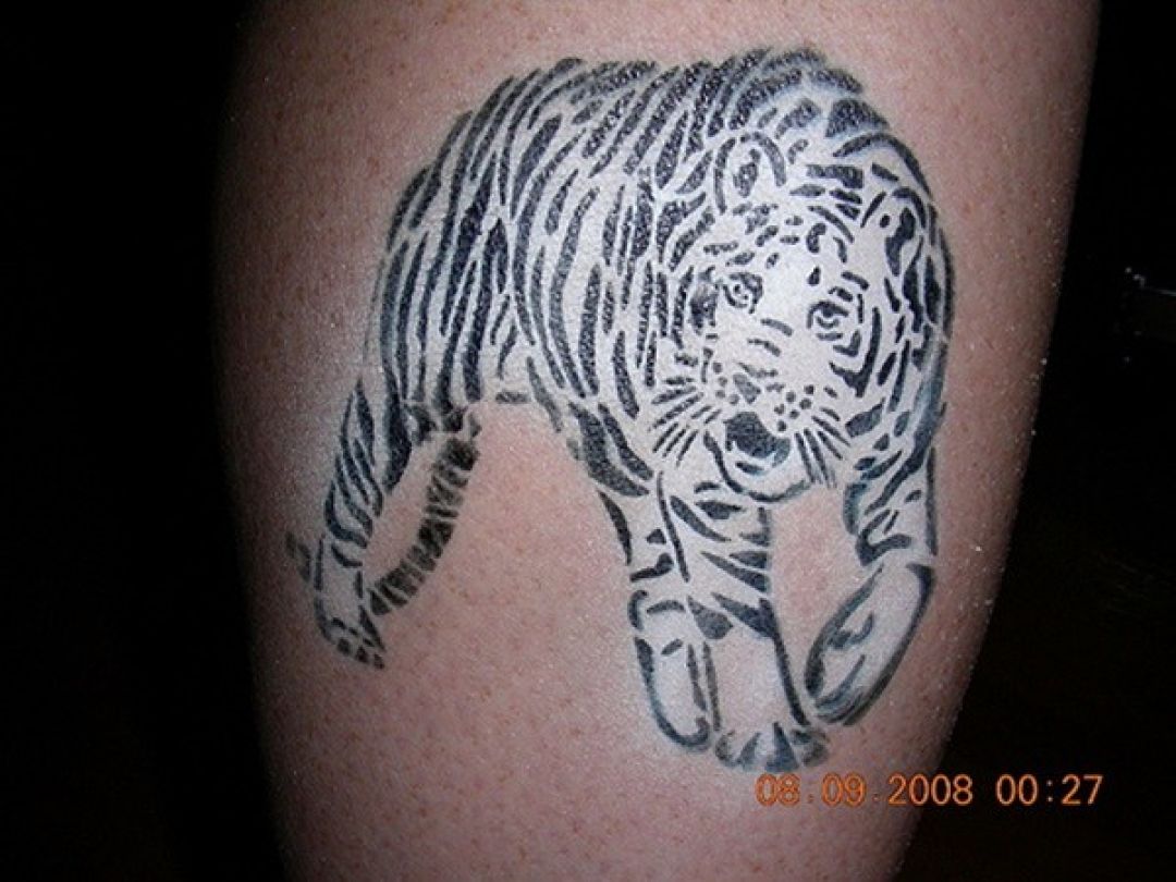 ✓[100+] Abstract Homemade Black & White Tiger Leg Tattoo Design (png / jpg)  (2023)