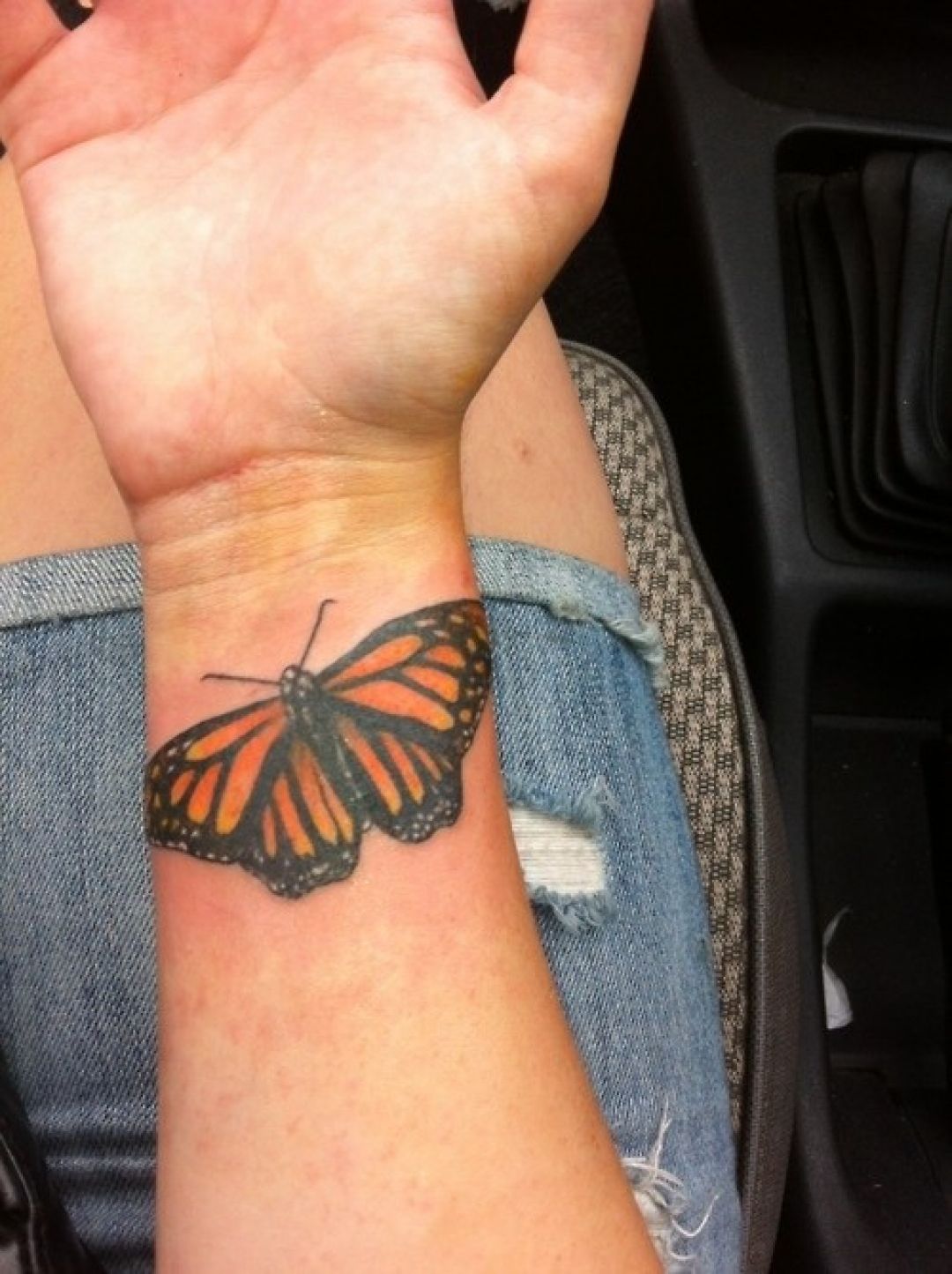 [100+] Butterfly Wrist Tattoo Design (png / jpg) (2023)