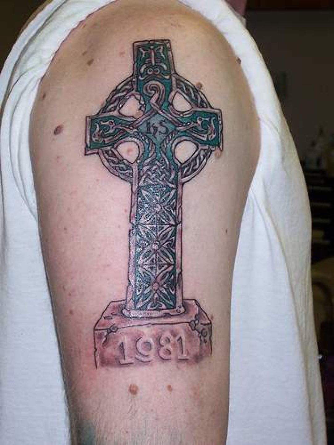 ✓[100+] Celtic Cross Memorial Tattoo Design (png / jpg) (2023)