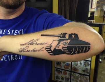 Aggregate 68+ army tank tattoo best - thtantai2