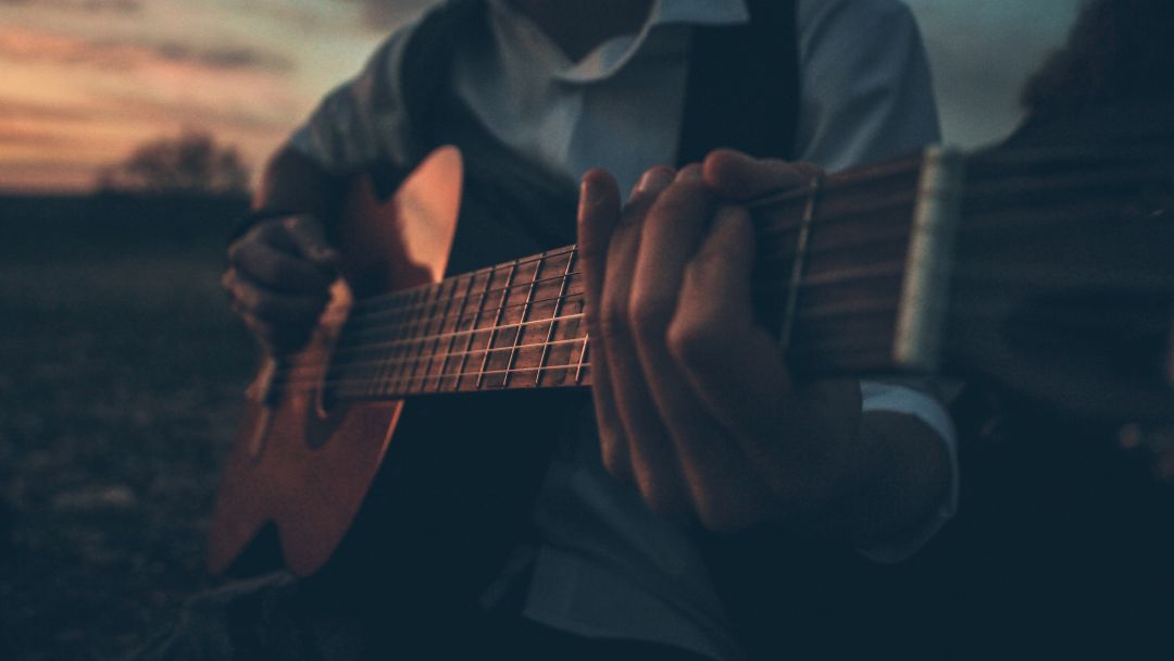 ✓[1090+] Boy Playing Guitar Outdoors - Android / iPhone HD Wallpaper  Background Download (png / jpg) (2023)