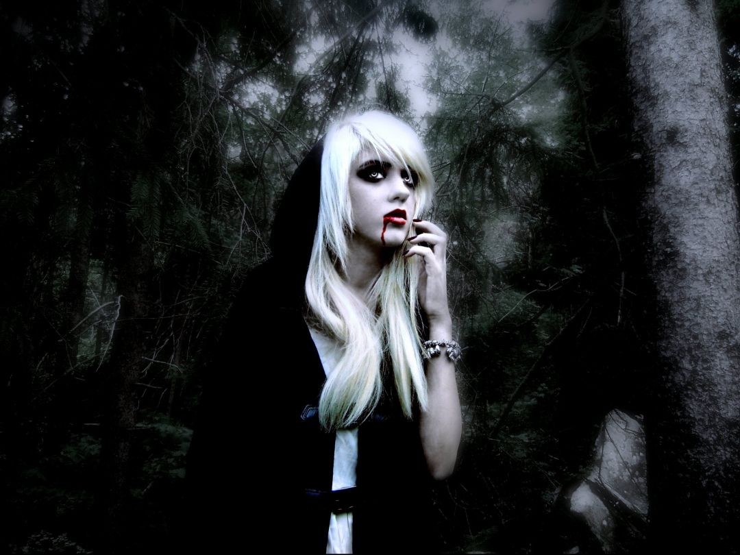 ✓[90+] Fantasy artwork art dark vampire gothic girl girls horror evil blood  - Android / iPhone HD Wallpaper Background Download (png / jpg) (2023)