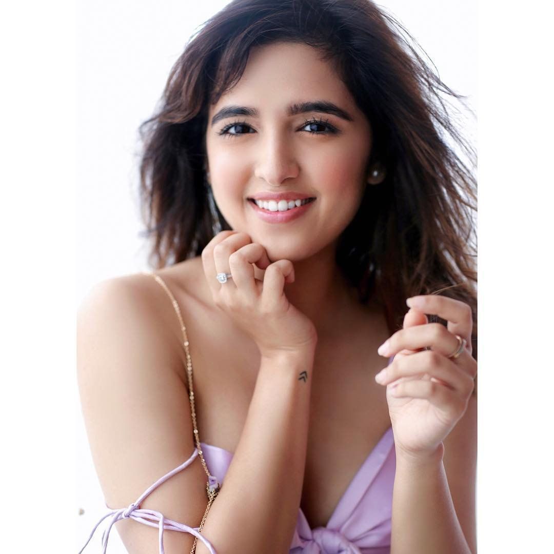 ✓[105+] New Post Shirley Setia Hot Image & HD photos, Wallpaper - Android /  iPhone HD Wallpaper Background Download (png / jpg) (2023)